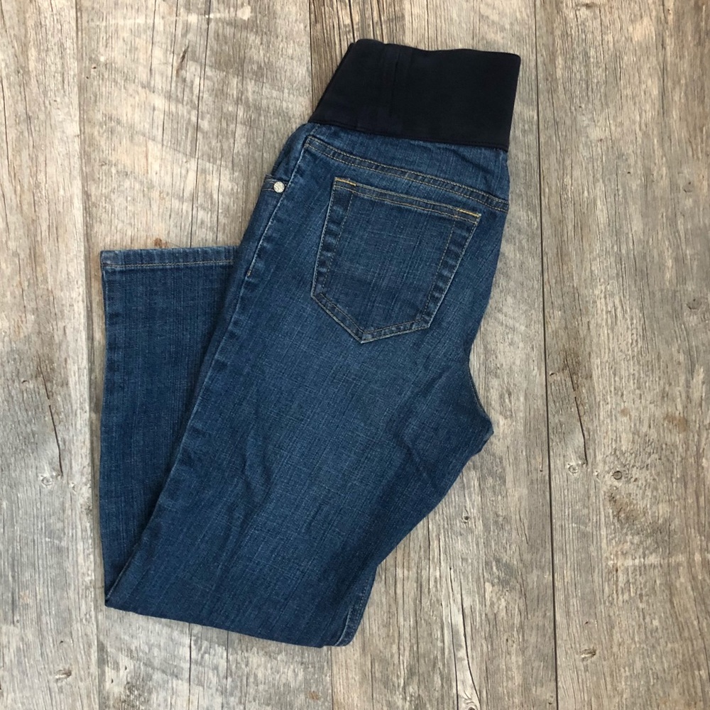 Liz L’ange Maternity for Target Capri Jeans